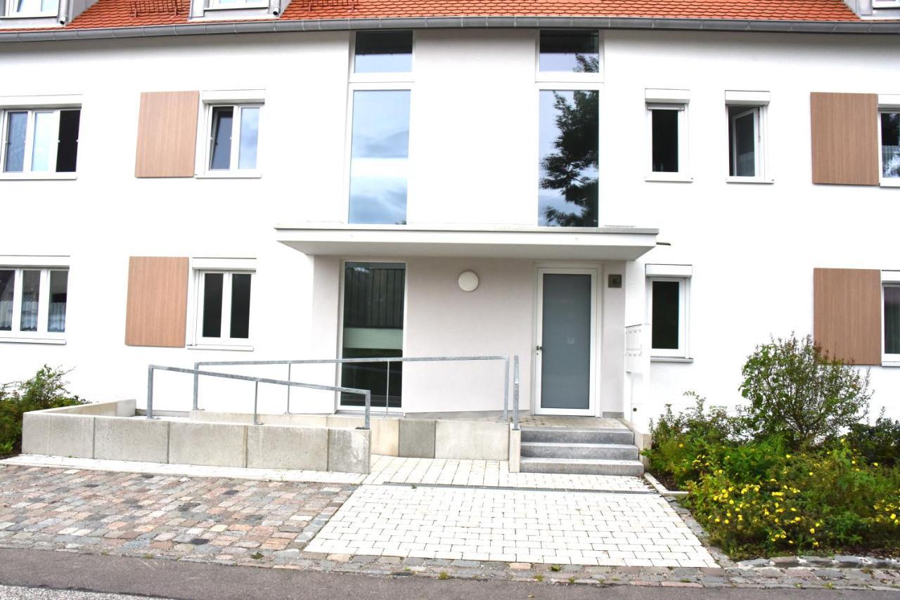 Antike & Modern Deluxe 2 Mit Terrasse Apartment Leipheim Bagian luar foto